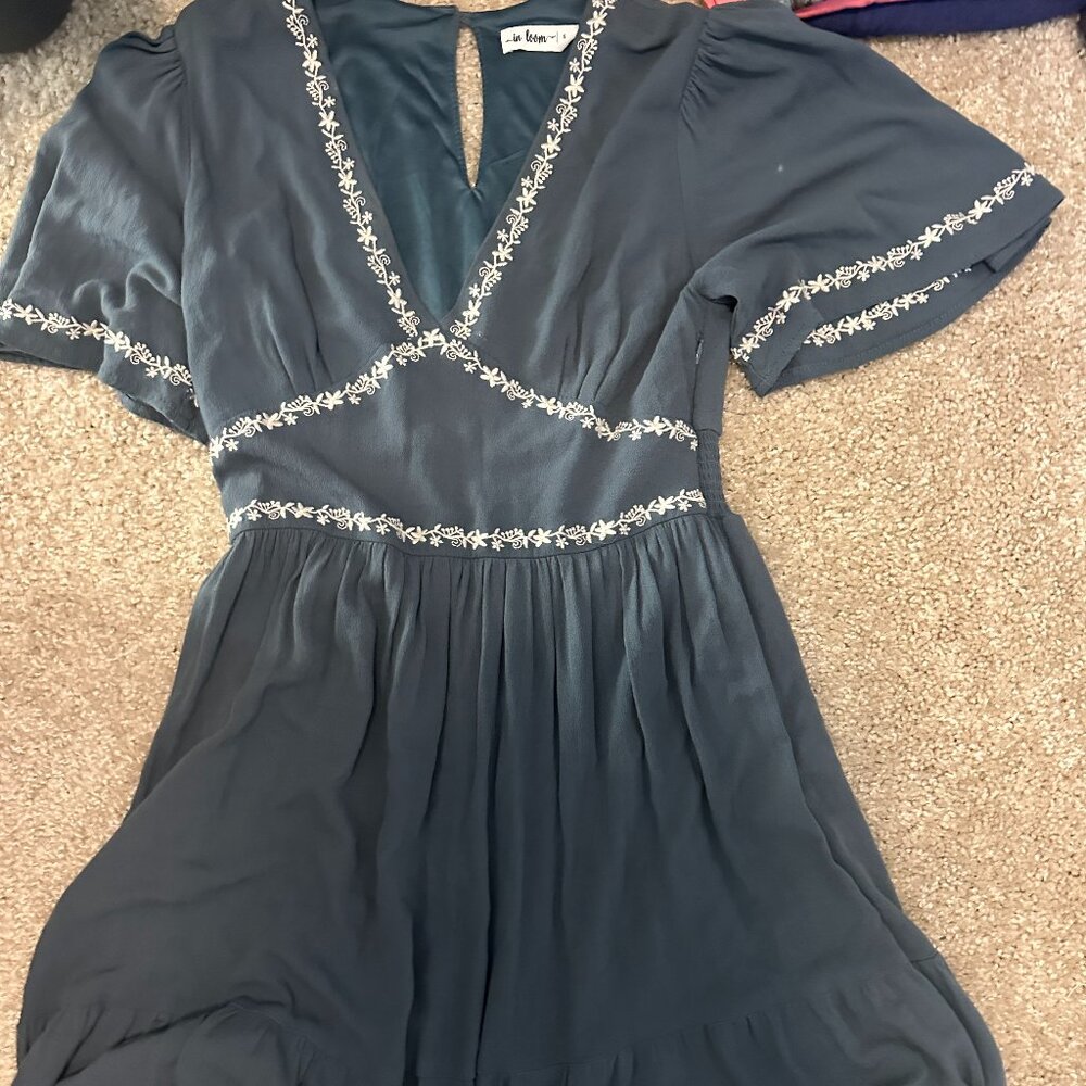 Boutique Flowy Teal Embroidered Dress Small